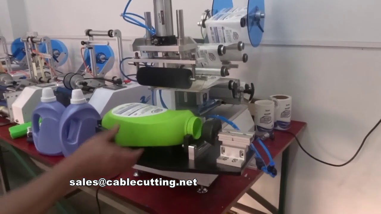 Máquina Rotuladora para Frascos Planos de Shampoo e Detergente Líquido PE - Automação de Embalagens