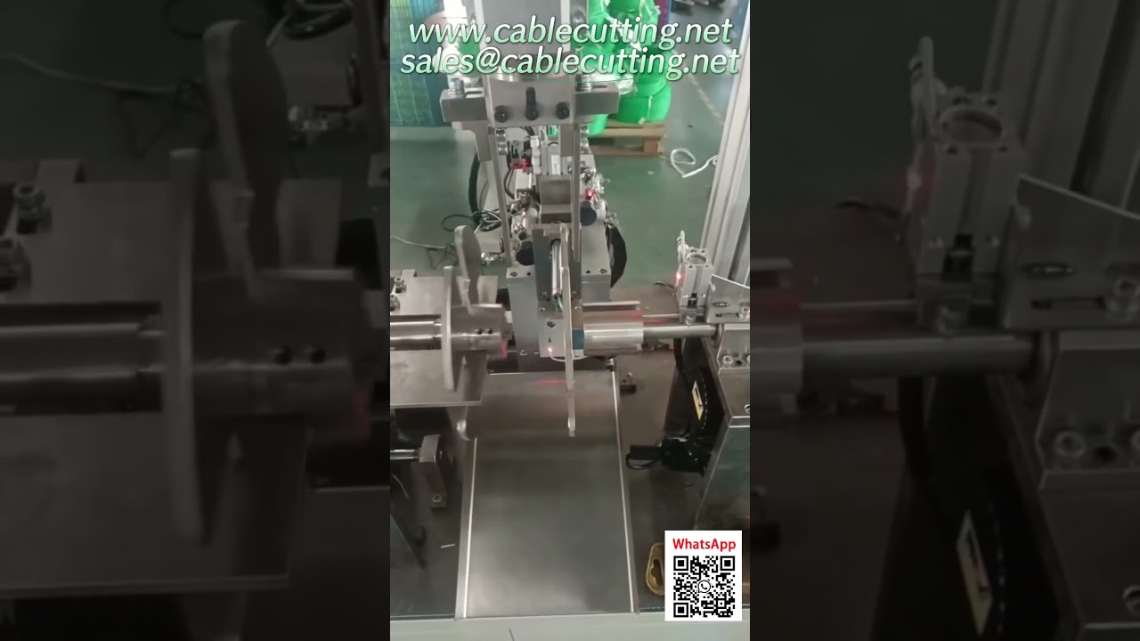 Máquina Automática de Enfardamento para Carretéis de Linha de Aparação