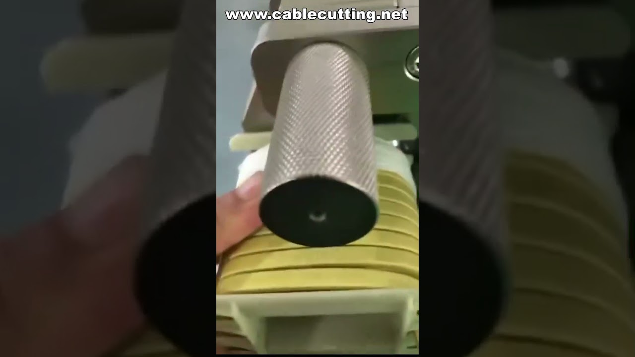 Máquina de Crimpagem Servo para Cabos Grandes – Precisão e Eficiência