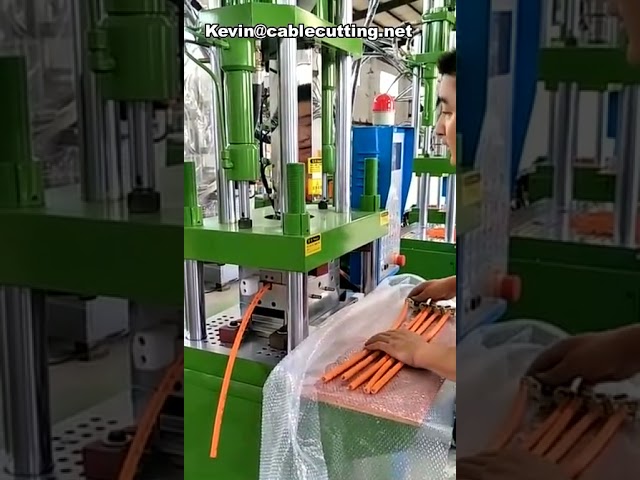 Máquina de Moldagem por Injeção Manual de Plástico Vertical de 15 Toneladas - Eficiência e Precisão