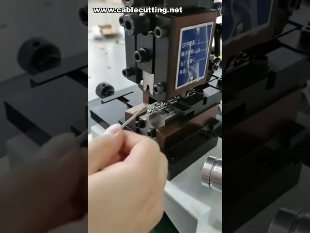 Máquina de Crimpagem Automática | Alta Precisão e Velocidade para Cabos