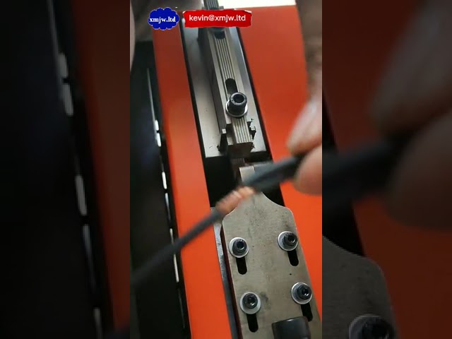 Máquina de Solda por Ponto Ultrassônica para Chicotes de Cobre e Cabos Metálicos
