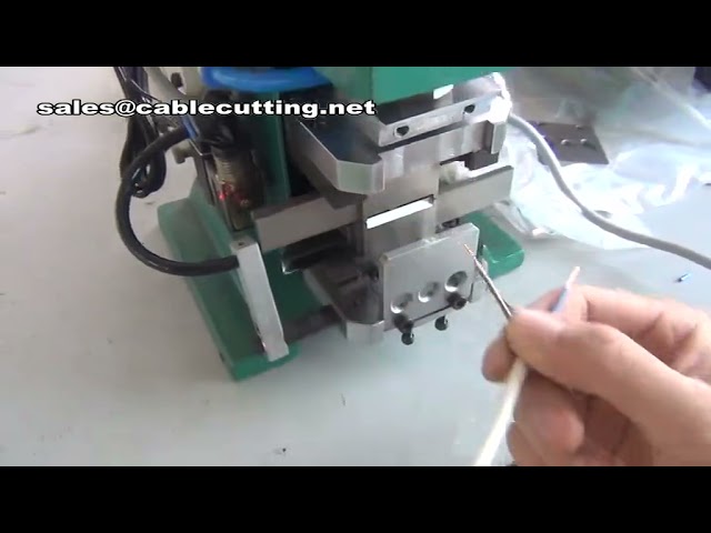 Máquina de Descascar e Torcer Cabos de Cobre, Semi Automática, para Reciclagem de Fios Elétricos