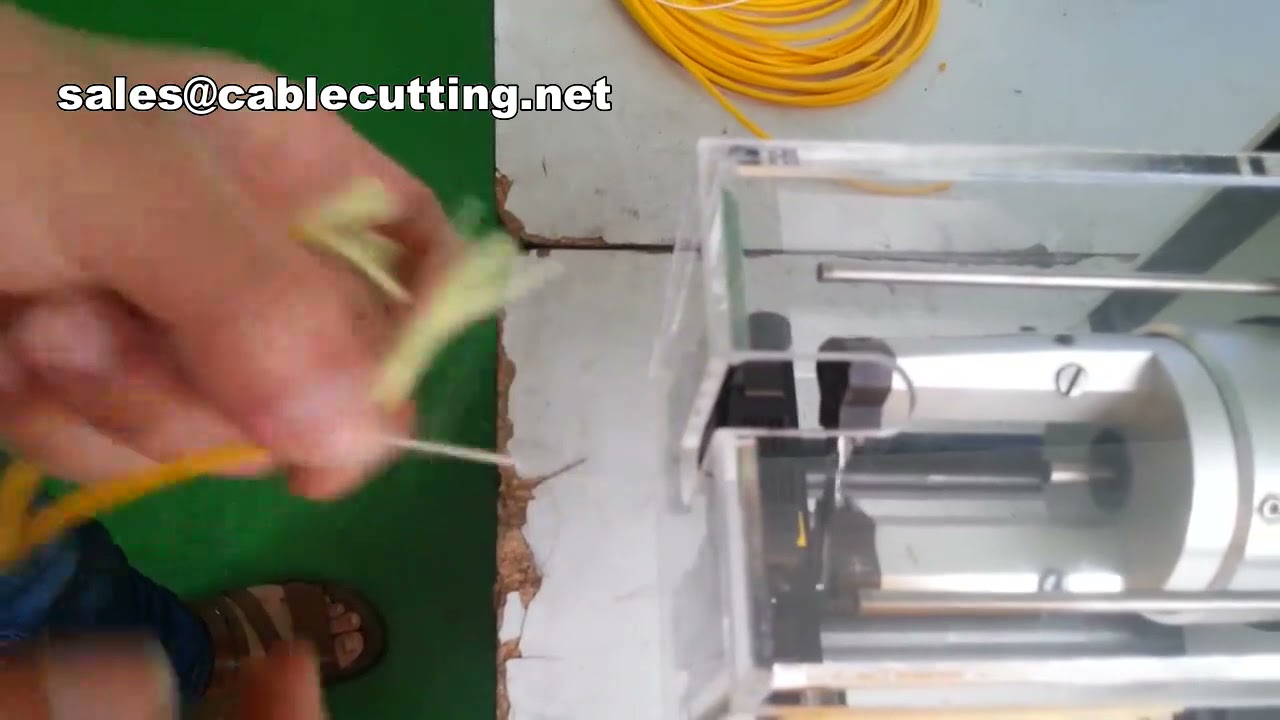 Máquina de Decapagem e Fabricação de Cabo Coaxial Micro | Equipamento Industrial