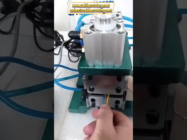 Máquina de Descascar Fios Pneumática 3F - Descascadora de Cabos Pneumática para Fios Multicondutores com Torção