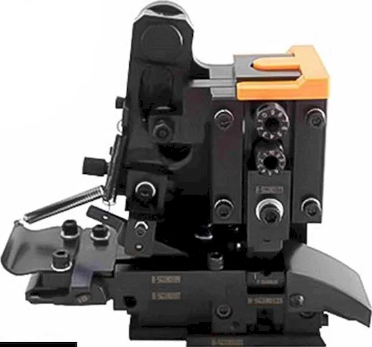 Molde Horizontal OTP de Alta Precisão - Ferramentas de Crimpar Terminais